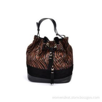 Suede and Horse Hair Leather Hobo Bag , Polished Silver Tas